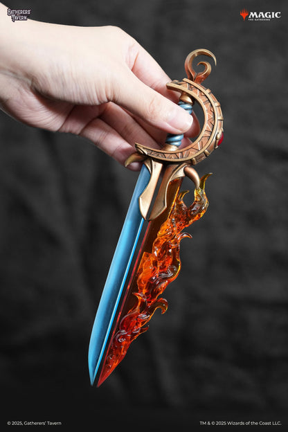 Gatherers' Tavern - Magic: The Gathering: Sword of Fire and Ice Statue
